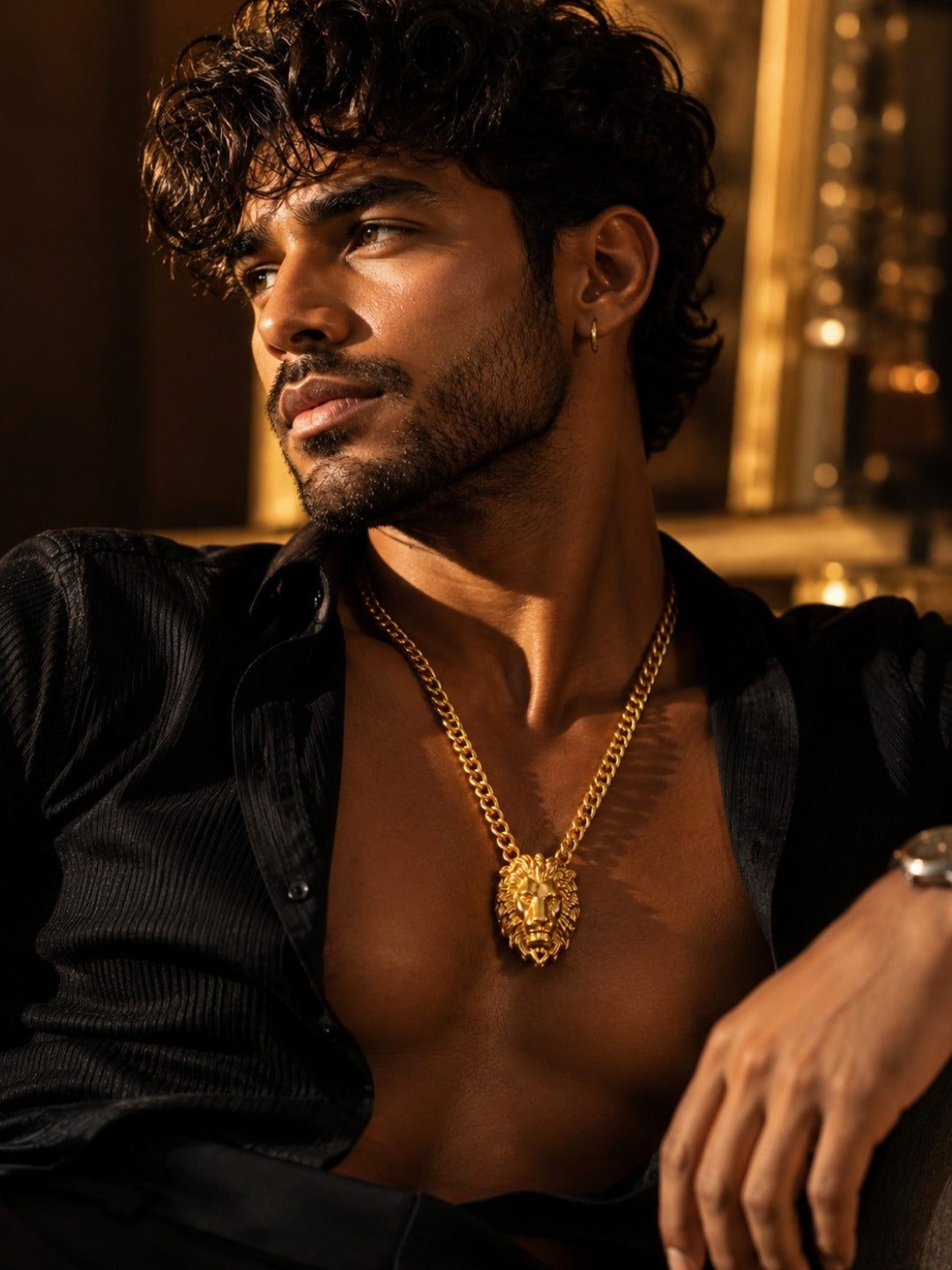 The Regal Roar Statement Set